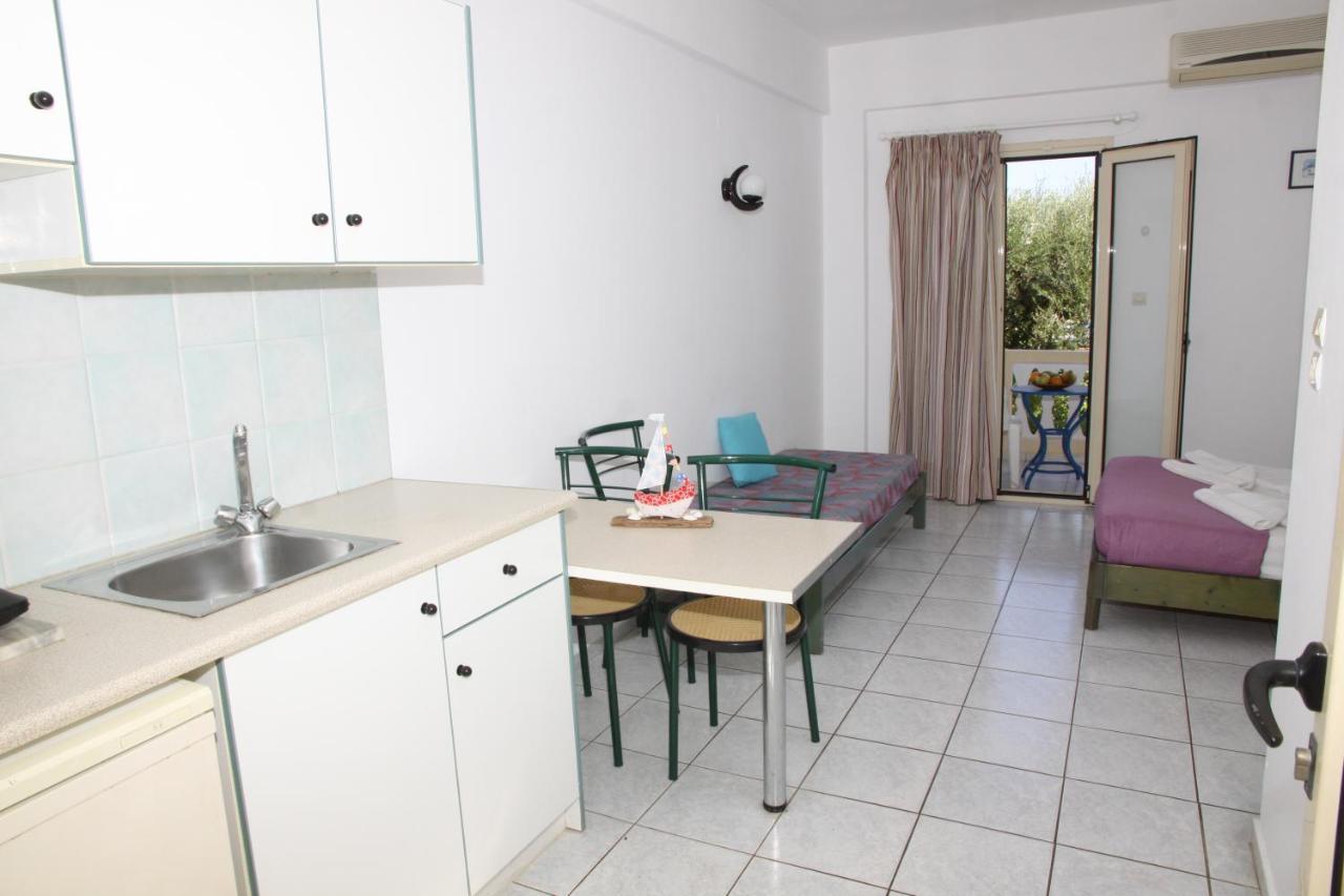 Ilissos Apartments Сталида Экстерьер фото